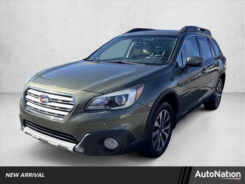 Used 2017 Subaru Outback 3.6R Limited image 1