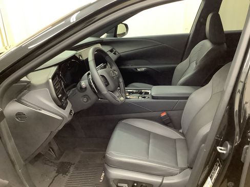 Used 2025 Lexus RX 350 Premium image 15