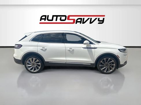 Used 2022 Lincoln Nautilus Reserve w/ Equipment Group 201A FWD image 8