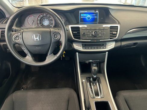 Used 2014 Honda Accord Sport image 18