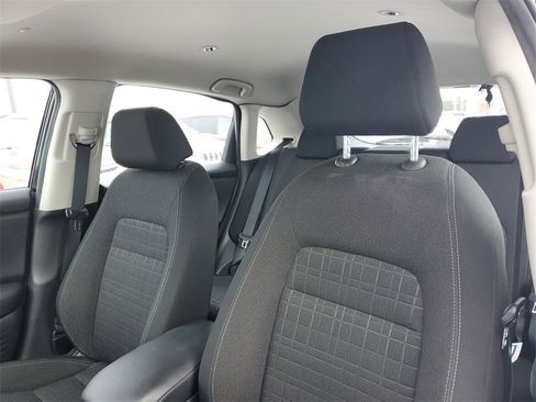 Certified 2023 Honda HR-V LX image 10