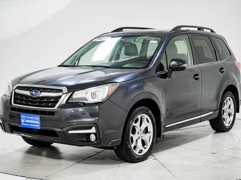 Used 2018 Subaru Forester 2.5i Touring image 3