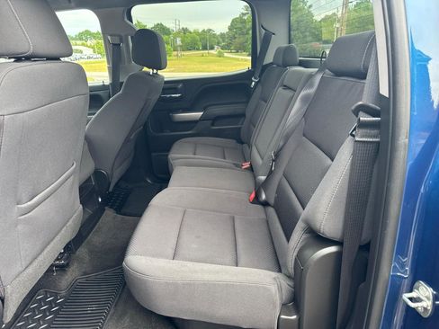 Used 2018 Chevrolet Silverado 1500 LT w/ Texas Edition AWD/4WD image 15