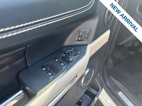 Used 2024 Ford Expedition Max Platinum AWD/4WD image 23