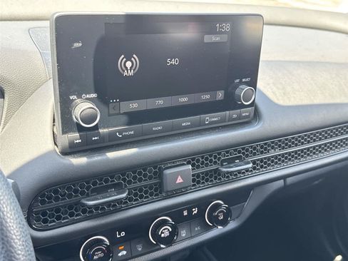 Used 2024 Honda HR-V LX image 24
