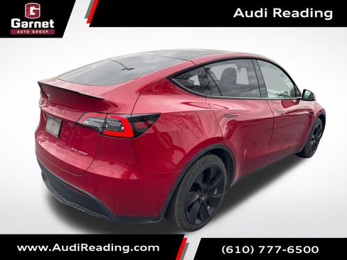 Used 2021 Tesla Model Y Long Range AWD/4WD image 5