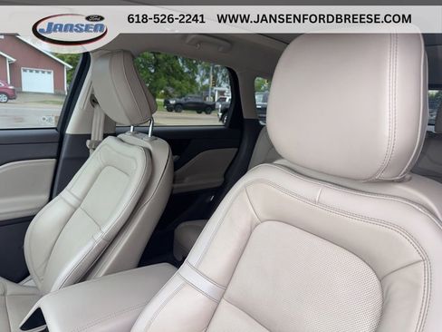 Used 2022 Lincoln Corsair Reserve w/ Equipment Group 201A AWD/4WD image 11