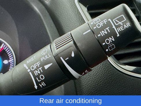 Used 2021 Honda Pilot EX image 16