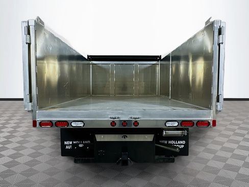 New 2026 Ford F550 4x4 Regular Cab Super Duty image 30