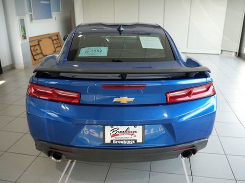 Used 2018 Chevrolet Camaro LT image 8