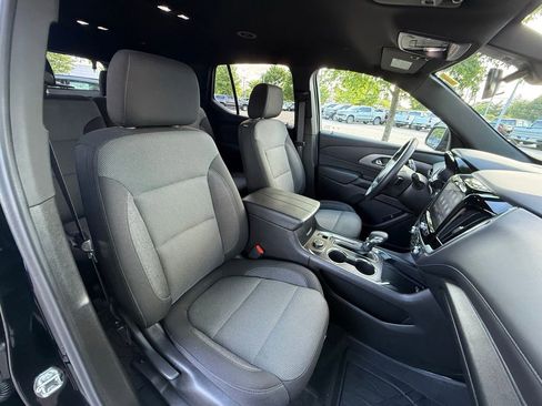 Used 2023 Chevrolet Traverse LT w/ LPO, Floor Liner Package AWD/4WD image 27