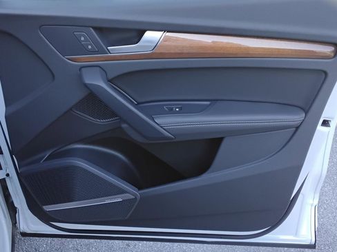 Certified 2023 Audi Q5 2.0T Premium Plus w/ Premium Plus Package image 26