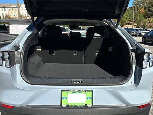 New 2025 Ford Mustang Mach-E Premium image 18