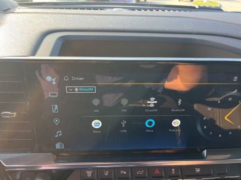 Used 2025 Chevrolet Silverado 3500 High Country w/ High Country Premium Package image 31