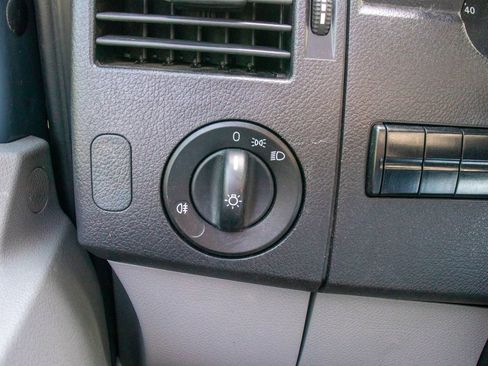 Used 2018 Mercedes-Benz Sprinter 2500 image 21