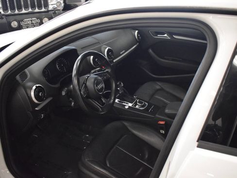 Used 2017 Audi A3 e-tron Premium image 36