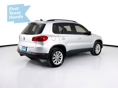 Used 2018 Volkswagen Tiguan Limited w/ Premium Package FWD image 8