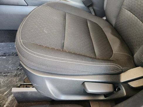Used 2025 Ford Escape Active AWD/4WD image 26