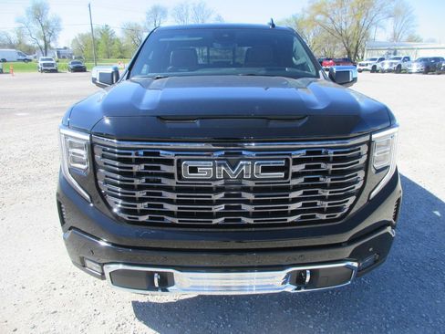 New 2026 GMC Sierra 1500 Denali Ultimate AWD/4WD image 12