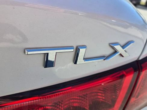 Used 2020 Acura TLX image 15