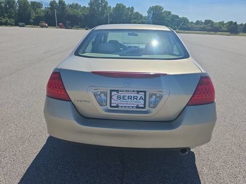 Used 2006 Honda Accord LX image 12
