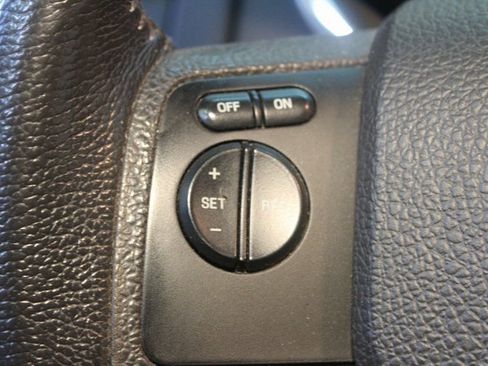 Used 2008 Ford Explorer Sport Trac XLT image 17