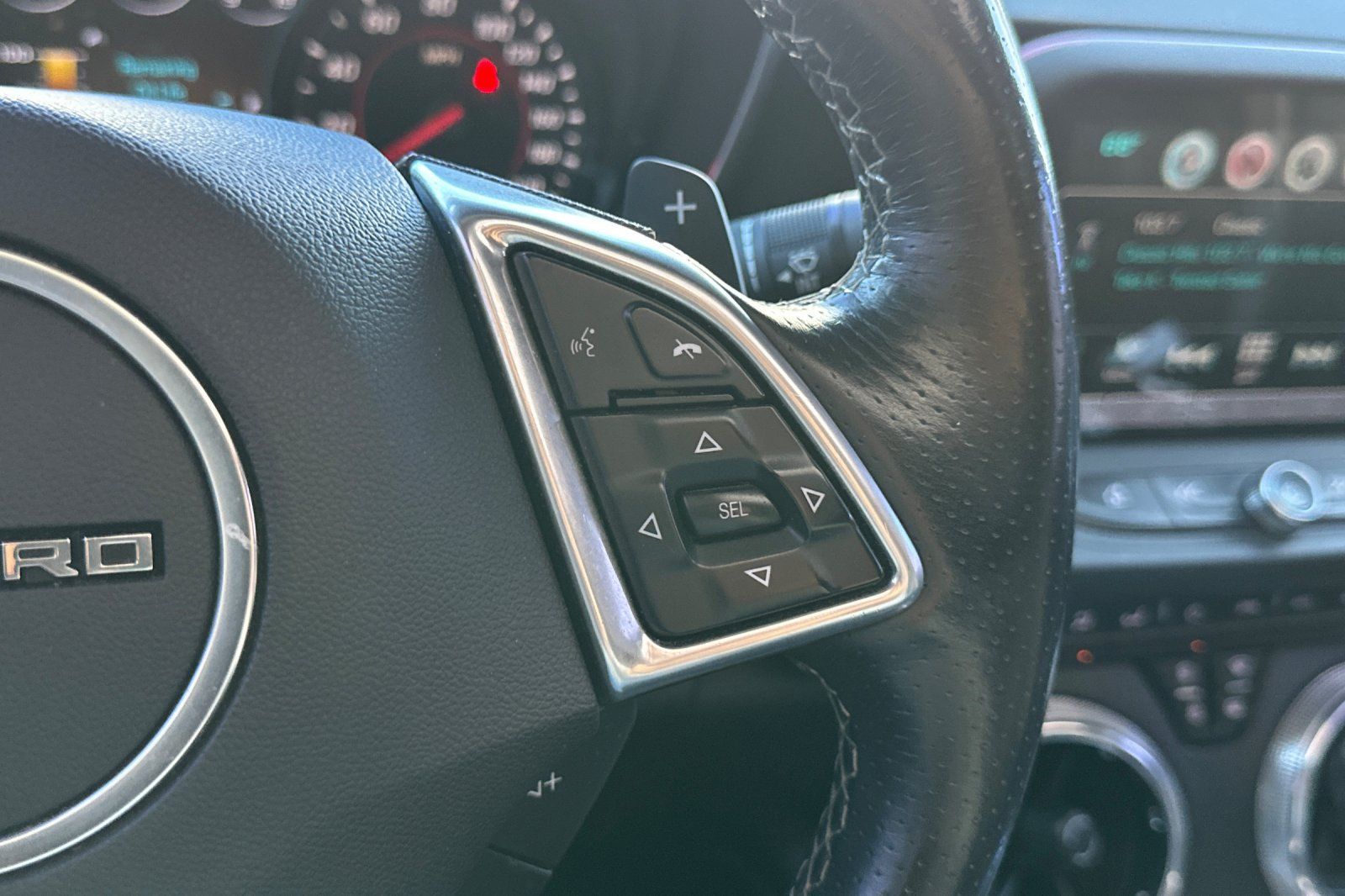 Used 2017 Chevrolet Camaro SS RWD image 36