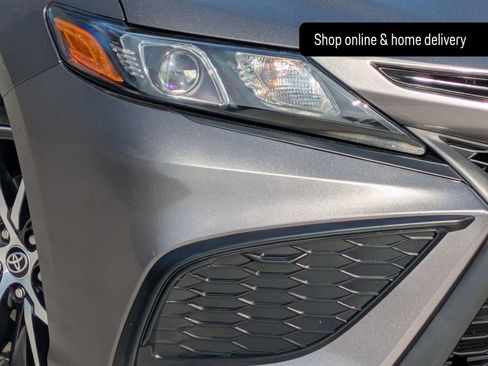 Used 2024 Toyota Camry SE image 23