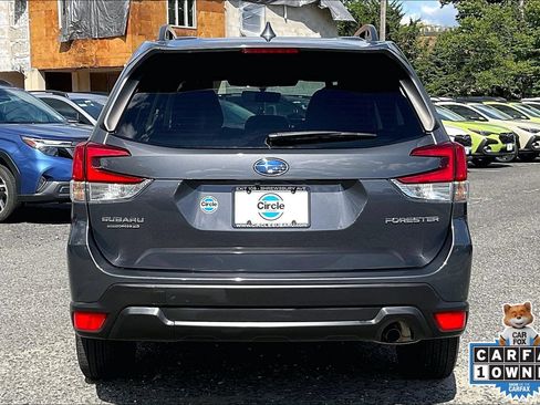Certified 2023 Subaru Forester Premium AWD/4WD image 4