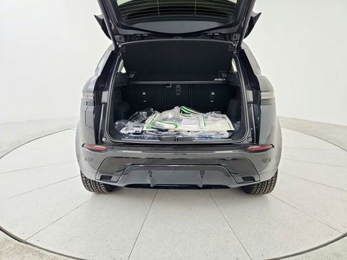 New 2025 Land Rover Range Rover Evoque Dynamic SE image 19