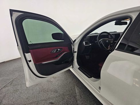 Used 2023 BMW 330i Sedan RWD image 19