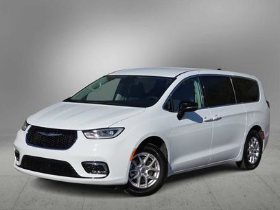 Certified 2024 Chrysler Pacifica Touring-L