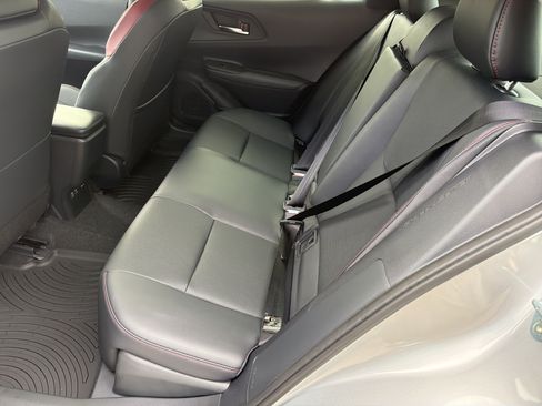 New 2026 Toyota Prius Plug-In Hybrid FWD image 19