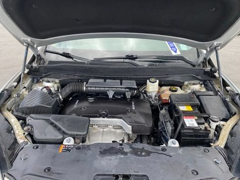 Used 2017 Buick Envision Essence FWD image 18