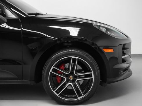 Certified 2020 Porsche Macan AWD/4WD image 14