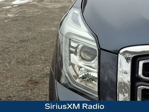 Used 2020 GMC Yukon SLT image 12