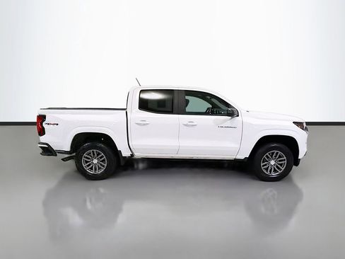 Used 2024 Chevrolet Colorado LT w/ LT Convenience Package AWD/4WD image 6