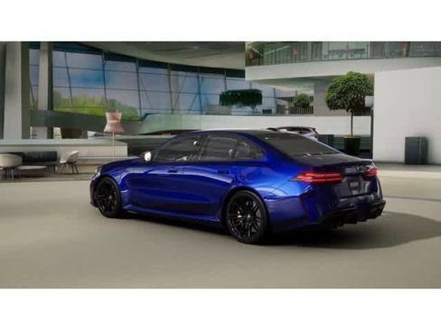 New 2026 BMW M5 w/ Executive Package image 2