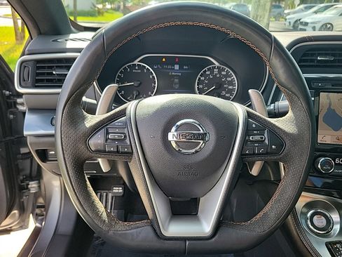 Used 2020 Nissan Maxima SR w/ Illumination Package image 17