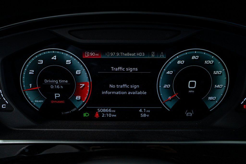 Used 2023 Audi S8 AWD/4WD image 41