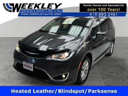 Used 2019 Chrysler Pacifica Touring-L