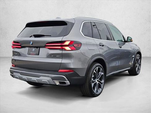 New 2026 BMW X5 xDrive40i image 2