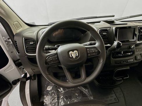 Used 2025 RAM ProMaster 3500 w/ Quick Order Package 22G SLT FWD image 11