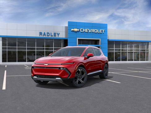 New 2025 Chevrolet Equinox EV LT w/ Convenience Package II image 32