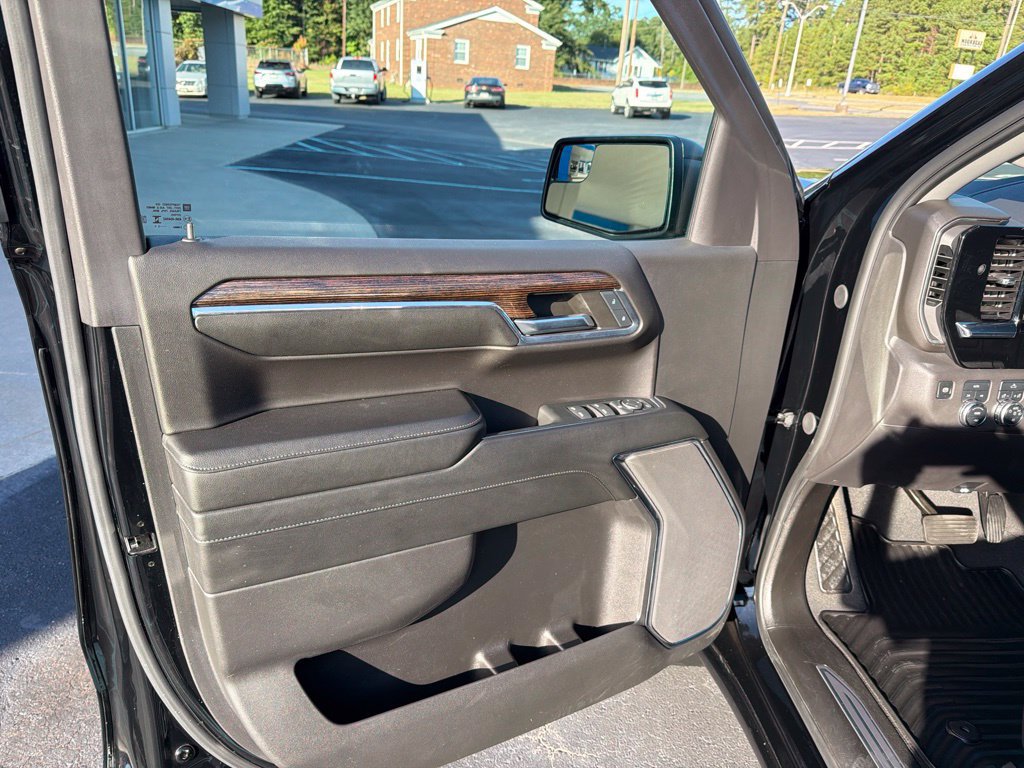 Used 2024 GMC Sierra 1500 Elevation AWD/4WD image 12