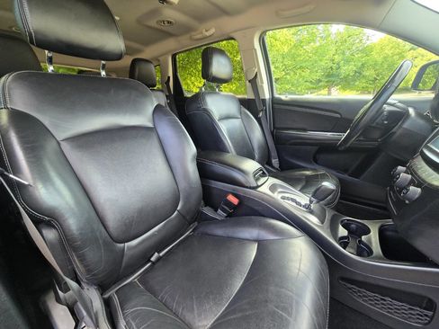 Used 2016 Dodge Journey Crossroad AWD/4WD image 27
