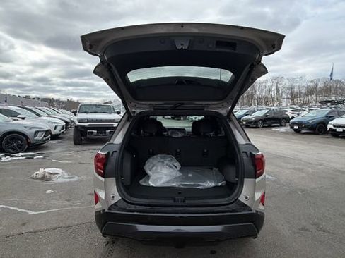 New 2026 GMC Terrain AT4 w/ Convenience Package III AWD/4WD image 10