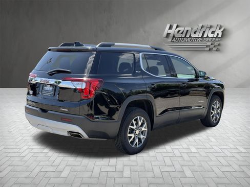Used 2023 GMC Acadia SLT w/ Technology Package AWD/4WD image 10
