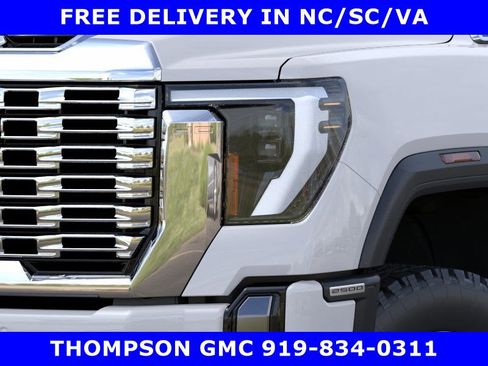 New 2025 GMC Sierra 2500 Denali w/ Denali Reserve Package image 10