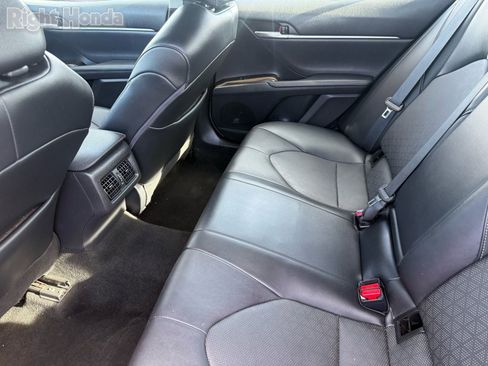 Used 2023 Toyota Camry XSE FWD image 27